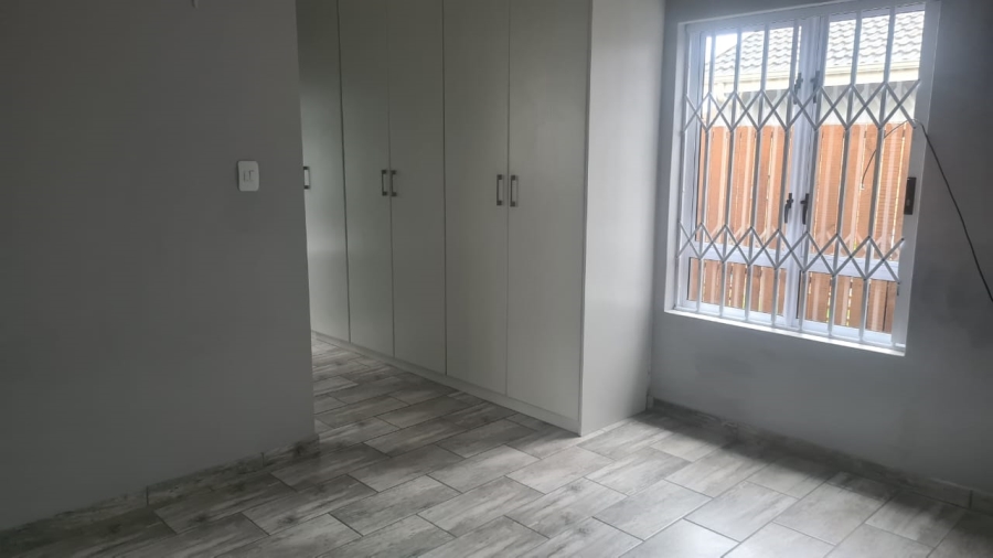 2 Bedroom Property for Sale in Dana Bay Western Cape